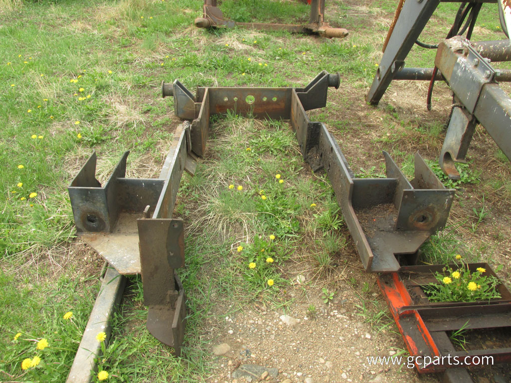 LOADER W/ BALE SPEAR